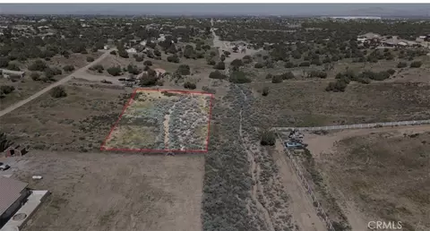 32 Verbena Rd, Oak Hills, CA 92344