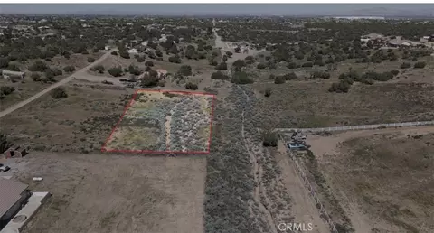 32 Verbena Rd, Oak Hills, CA 92344