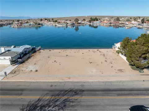 27646 Lakeview Dr, Helendale, CA 92342