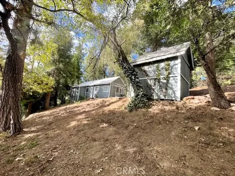 Exterior - 23752 Inspiration, Crestline, CA 92325 photo 8 of 8