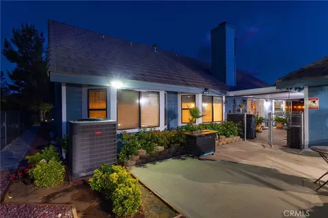 Exterior - 17340 Buckthorn, Hesperia, CA 92345 photo 6 of 10