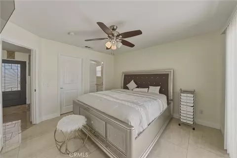 Bedroom - 15435 Kearny, Adelanto, CA 92301 photo 2 of 6