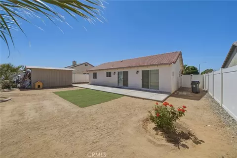 Exterior - 15435 Kearny, Adelanto, CA 92301 photo 4 of 7