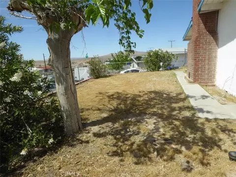 Exterior - 521 S Muriel, Barstow, CA 92311 photo 3 of 5