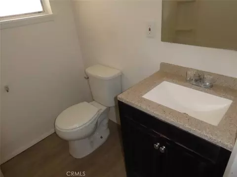 Bath - 521 S Muriel, Barstow, CA 92311 photo 1 of 2