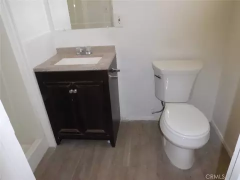Bath - 521 S Muriel, Barstow, CA 92311 photo 2 of 2
