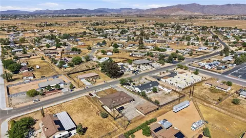 View/Area - 21739 Panoche Rd, Apple Valley, CA 92308 photo 4 of 12