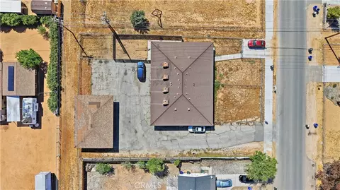 View/Area - 21739 Panoche Rd, Apple Valley, CA 92308 photo 2 of 12
