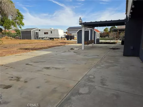 Exterior - 13502 Cuyamaca Rd, Apple Valley, CA 92308 photo 7 of 7