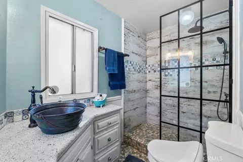 Bath - 5926 Willow, Wrightwood, CA 92397 photo 1 of 3