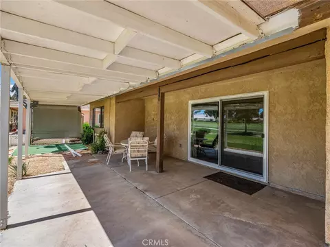 Exterior - 15163 Tournament Dr, Helendale, CA 92342 photo 5 of 8