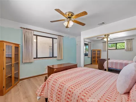 Bedroom - 15163 Tournament Dr, Helendale, CA 92342 photo 5 of 5