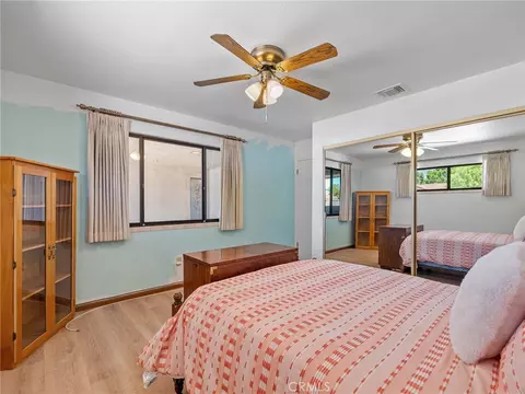Bedroom - 15163 Tournament Dr, Helendale, CA 92342 photo 5 of 5
