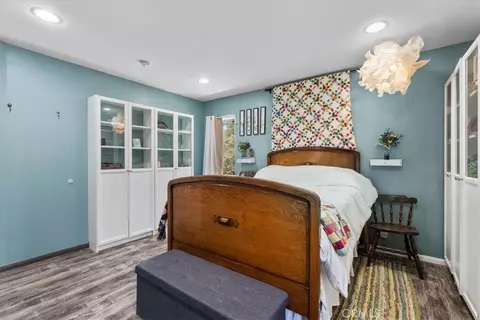 Bedroom - 5955 Spruce, Wrightwood, CA 92397 photo 2 of 4