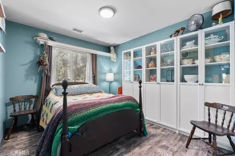 Bedroom - 5955 Spruce, Wrightwood, CA 92397 photo 4 of 4