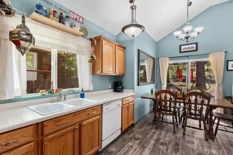 Kitchen - 5955 Spruce, Wrightwood, CA 92397 photo 1 of 2