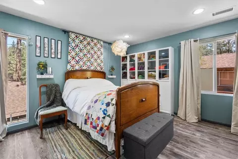 Bedroom - 5955 Spruce, Wrightwood, CA 92397 photo 1 of 4