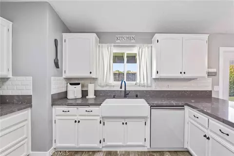Kitchen - 7518 San Bruno, Hesperia, CA 92345 photo 5 of 5