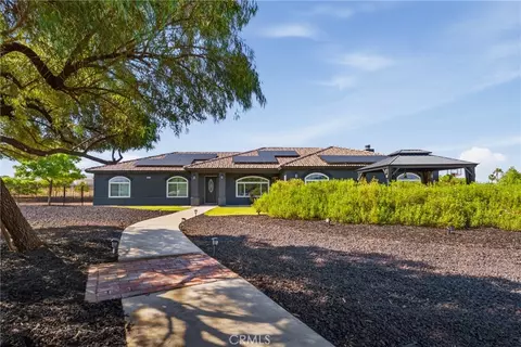 Exterior - 7518 San Bruno, Hesperia, CA 92345 photo 2 of 19