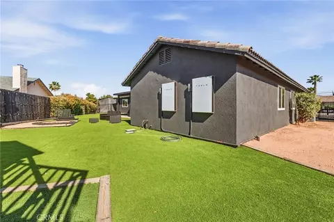 Exterior - 7518 San Bruno, Hesperia, CA 92345 photo 8 of 19