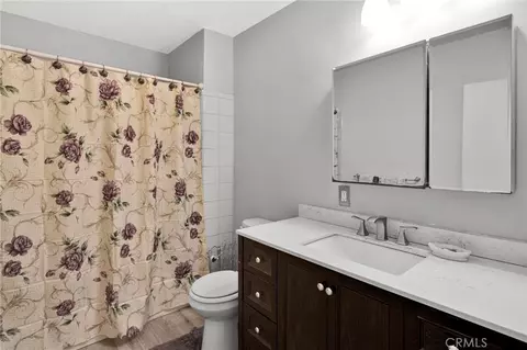 Bath - 720 Starlight St, Barstow, CA 92311 photo 7 of 8