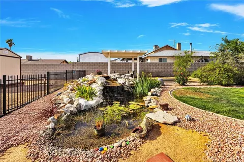 Exterior - 720 Starlight St, Barstow, CA 92311 photo 10 of 13