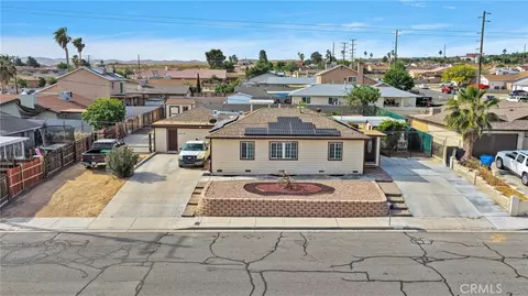 View/Area - 720 Starlight St, Barstow, CA 92311 photo 2 of 10