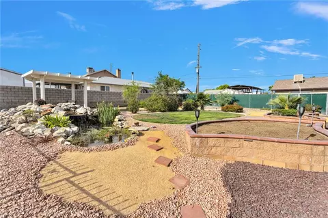 Exterior - 720 Starlight St, Barstow, CA 92311 photo 9 of 13