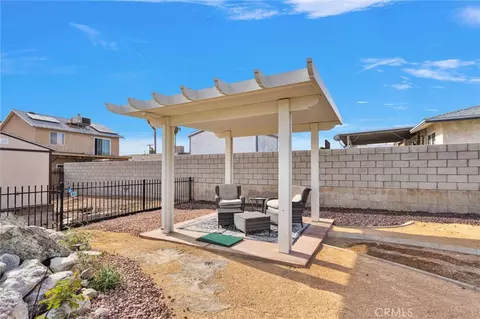 Exterior - 720 Starlight St, Barstow, CA 92311 photo 7 of 13