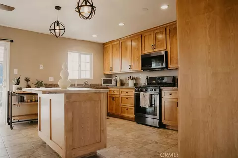 Kitchen - 1240 E Navajo, Barstow, CA 92311 photo 1 of 8