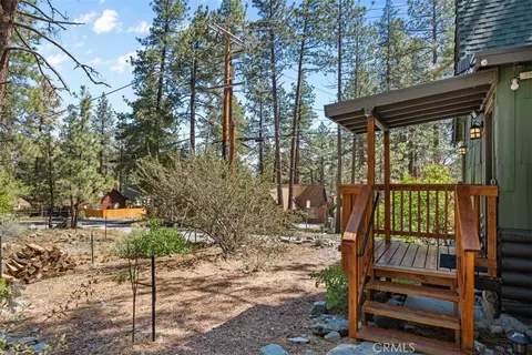 Exterior - 5632 Oak St, Wrightwood, CA 92397 photo 9 of 13