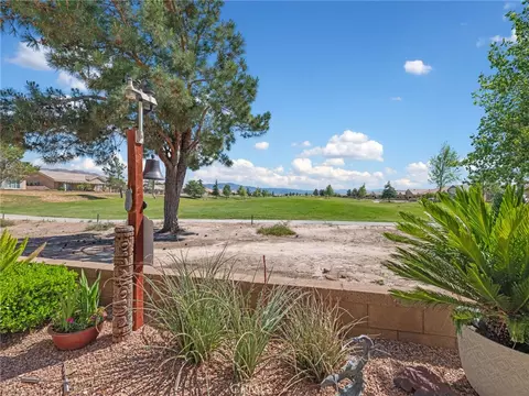 Exterior - 10812 Katepwa St, Apple Valley, CA 92308 photo 9 of 10