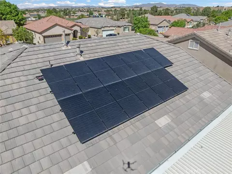 View/Area - 10812 Katepwa St, Apple Valley, CA 92308 photo 8 of 8