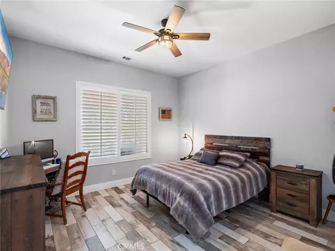 Bedroom - 10812 Katepwa St, Apple Valley, CA 92308 photo 3 of 5
