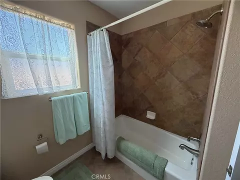 Bath - 1300 Pine, Barstow, CA 92311 photo 2 of 5