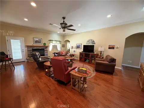 Living - 1300 Pine, Barstow, CA 92311 photo 2 of 2