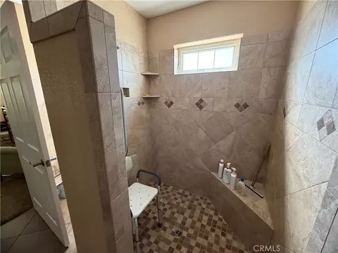 Bath - 1300 Pine, Barstow, CA 92311 photo 3 of 5