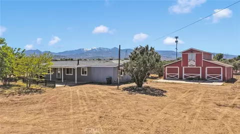 8074 Mira Mar Rd, Phelan, CA 92371