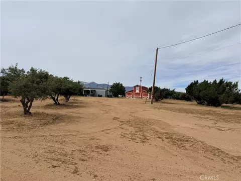 8074 Mira Mar Rd, Phelan, CA 92371