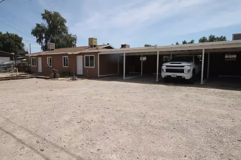 Exterior - 35421 Mojave, Daggett, CA 92327 photo 5 of 10