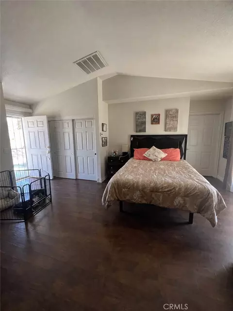 Bedroom - 16258 Chiwi, Apple Valley, CA 92307 photo 5 of 5