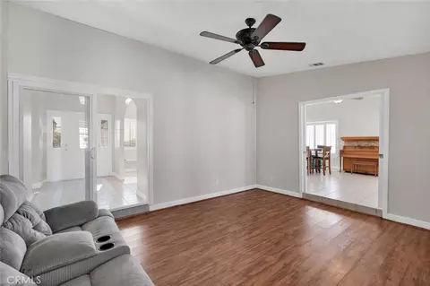 Living - 16258 Chiwi, Apple Valley, CA 92307 photo 1 of 4