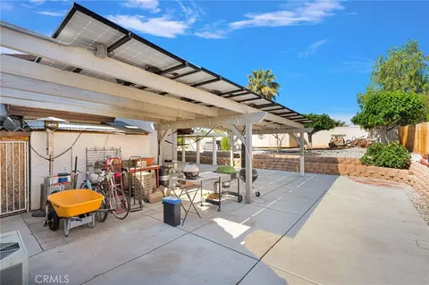 Exterior - 16258 Chiwi, Apple Valley, CA 92307 photo 9 of 10