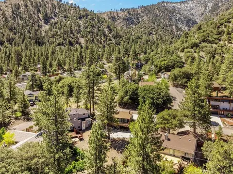 View/Area - 5243 Desert Vw, Wrightwood, CA 92397 photo 3 of 7