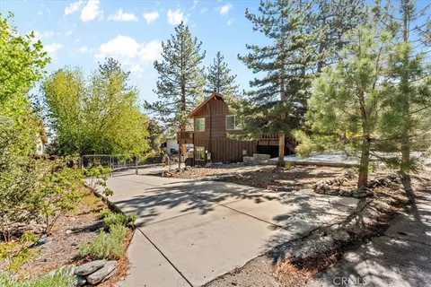 Exterior - 5243 Desert Vw, Wrightwood, CA 92397 photo 1 of 8