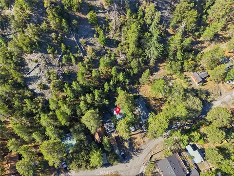 View/Area - 2015 Mojave Scenic, Wrightwood, CA 92397 photo 2 of 3