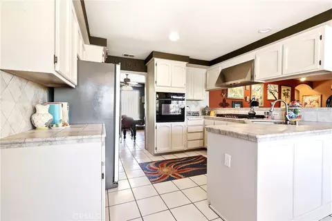 Kitchen - 18595 Verano, Hesperia, CA 92345 photo 1 of 5