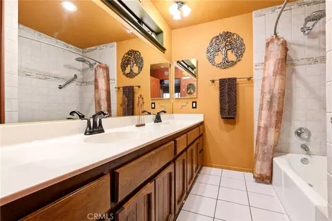 Bath - 18595 Verano, Hesperia, CA 92345 photo 2 of 2