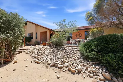Exterior - 18595 Verano, Hesperia, CA 92345 photo 5 of 14
