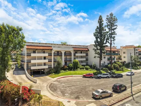 5460 White Oak #B103, Encino, CA 91316